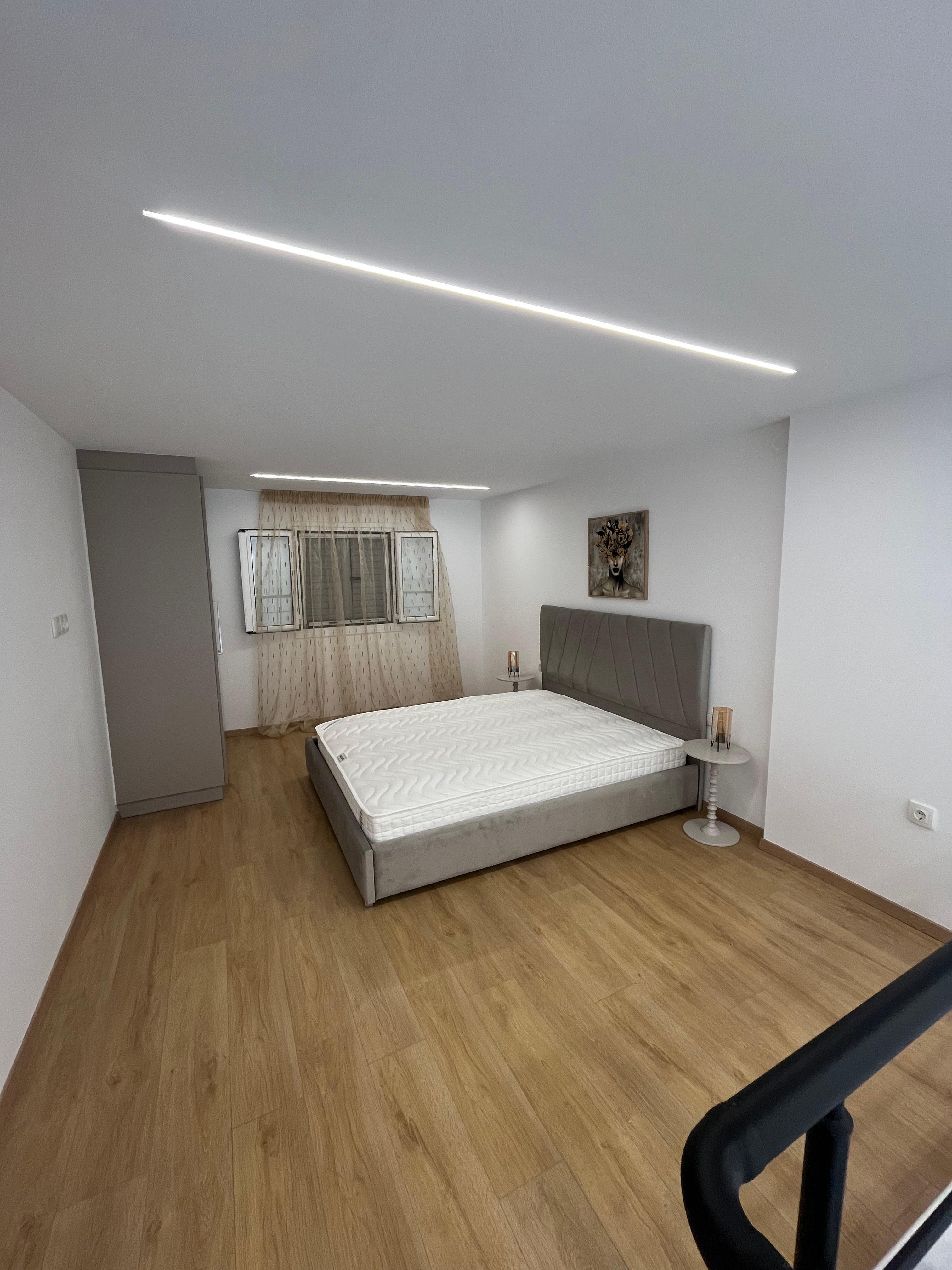 Νίκαια Loft — υπνοδωμάτιο μεζονέτας