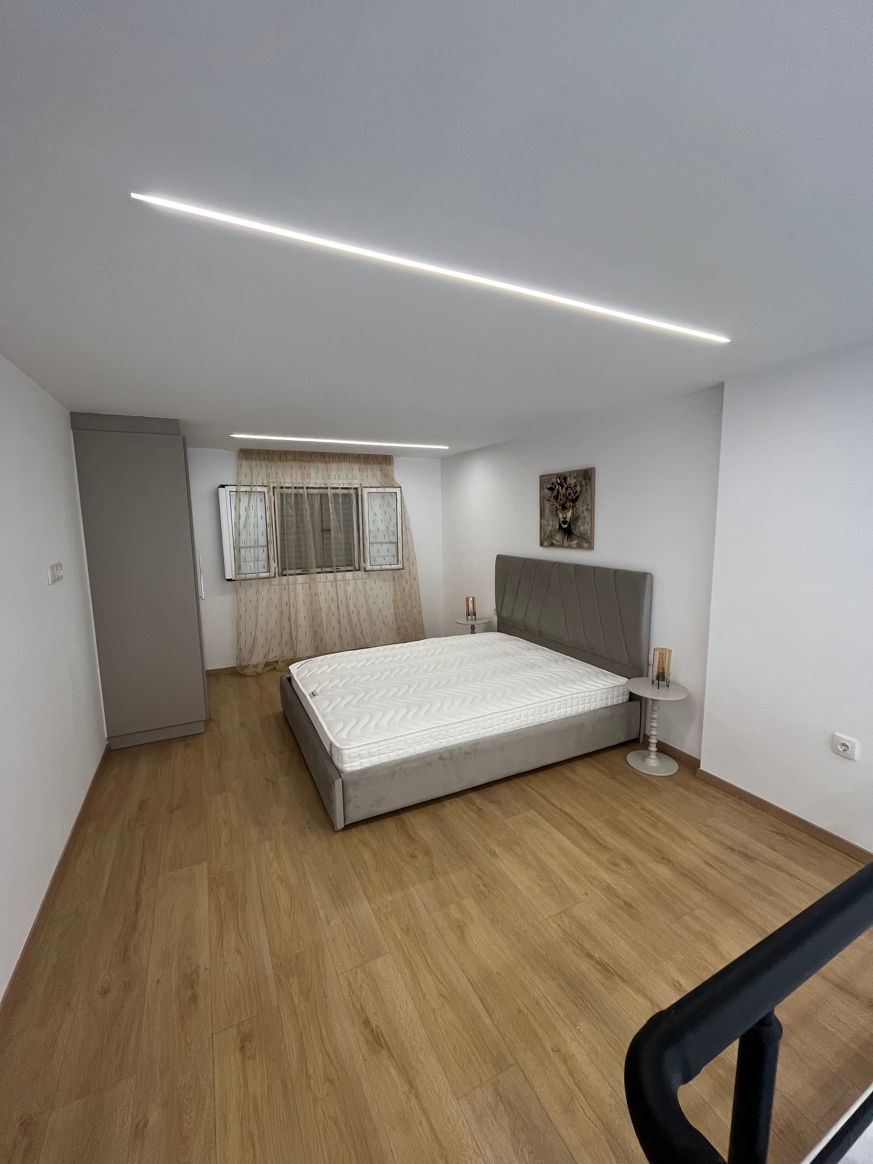 Νίκαια Loft — υπνοδωμάτιο μεζονέτας